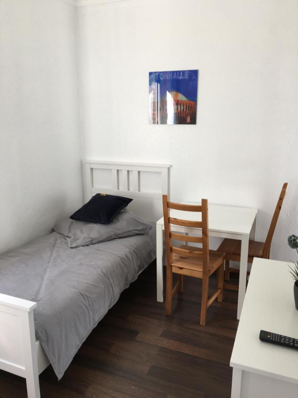 Zum Armen Mann Bed and Breakfast Düsseldorf Exteriör bild
