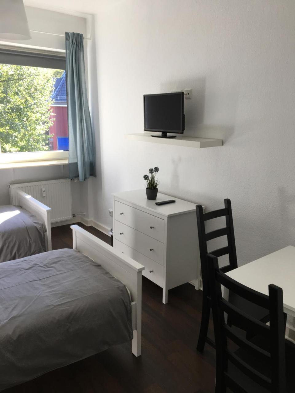 Zum Armen Mann Bed and Breakfast Düsseldorf Exteriör bild